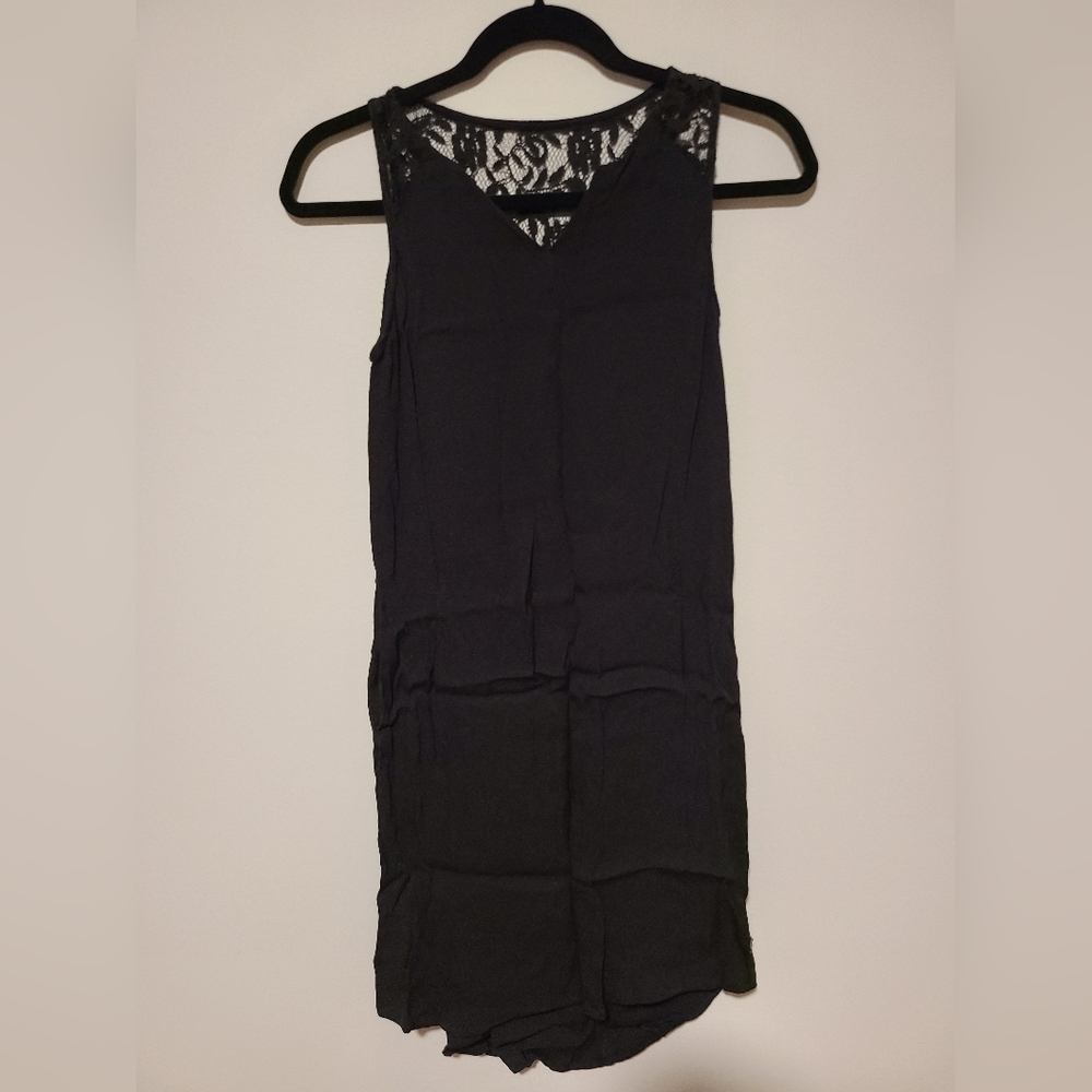 Monk & lou Sleeveless Black Dress with Lace